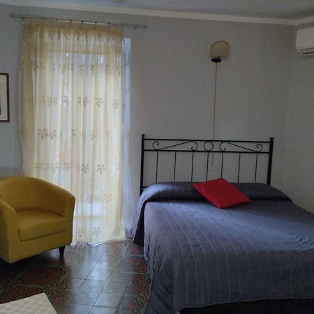 Апартаменты Casa Lucia Кастельбуоно Экстерьер фото
